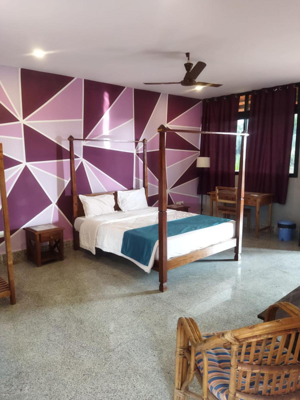 Bens Inn Mandrem Εξωτερικό φωτογραφία